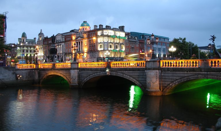 Ireland_Dublin_Night